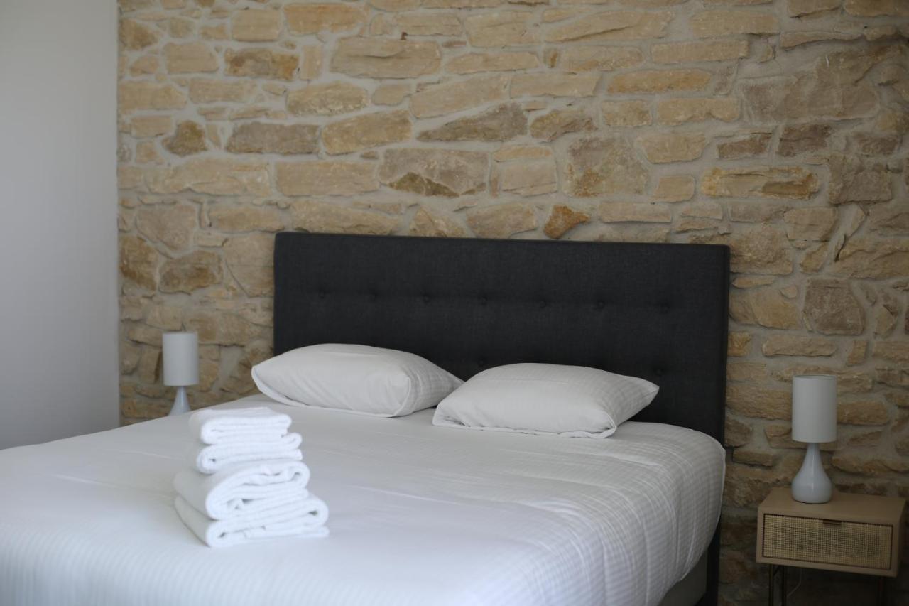 Sequoias Golf & Ressort Ruy-Montceau Exterior foto