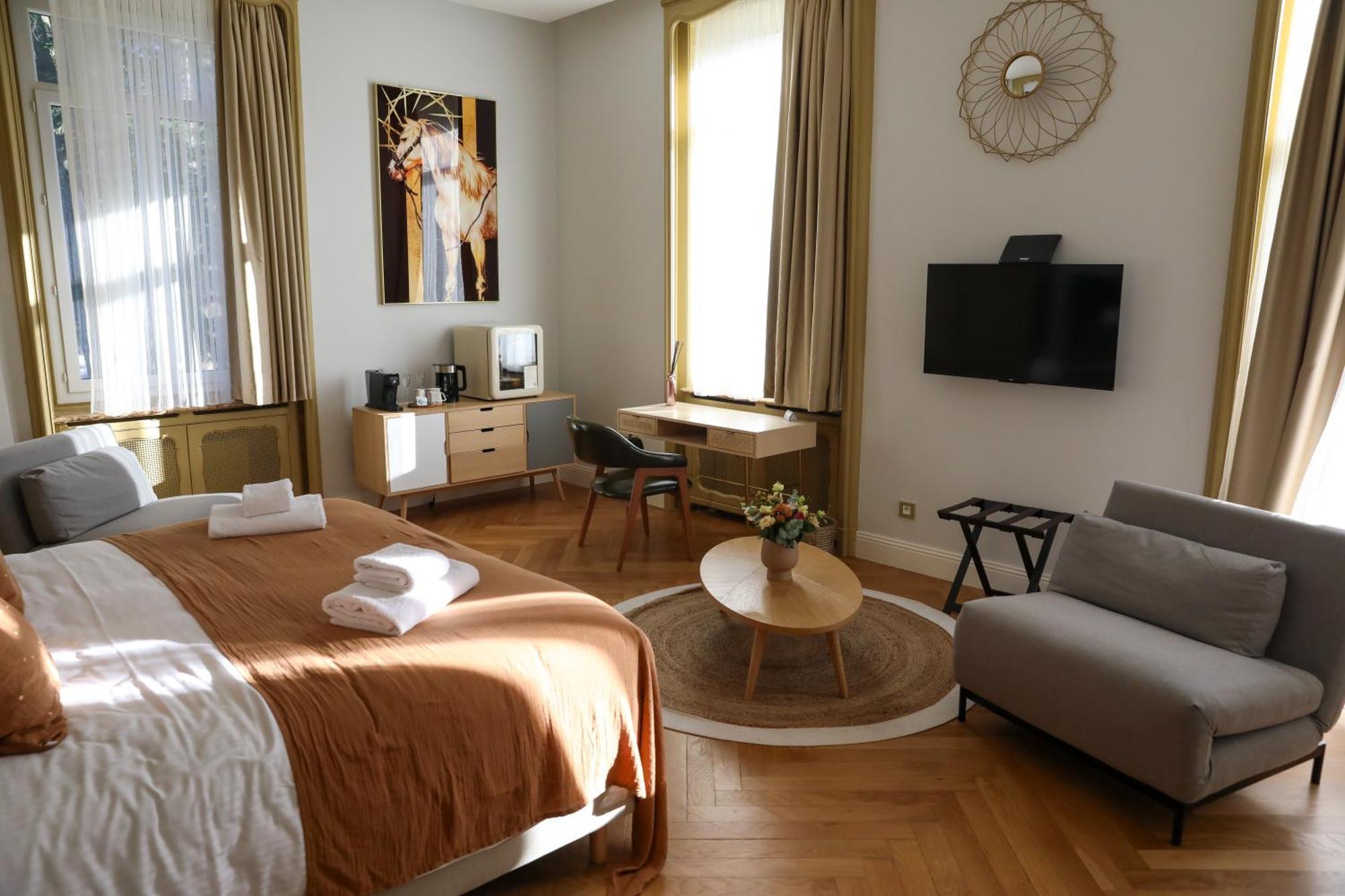 Sequoias Golf & Ressort Ruy-Montceau Exterior foto
